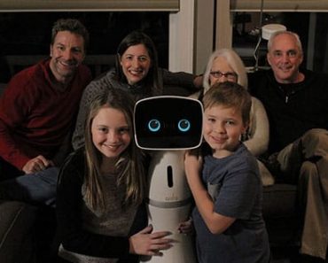 Aido-Family-Robot-Review