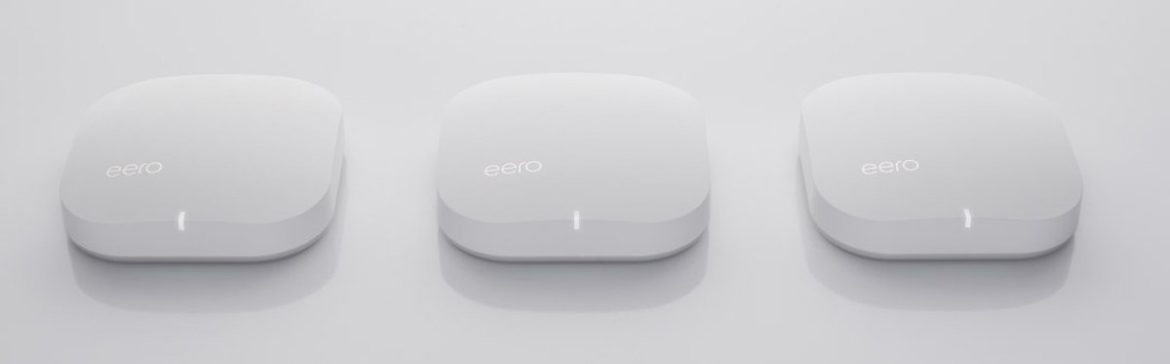 Image of Three eero wifi routers. Eero vs Orbi - Orbi vs Eero